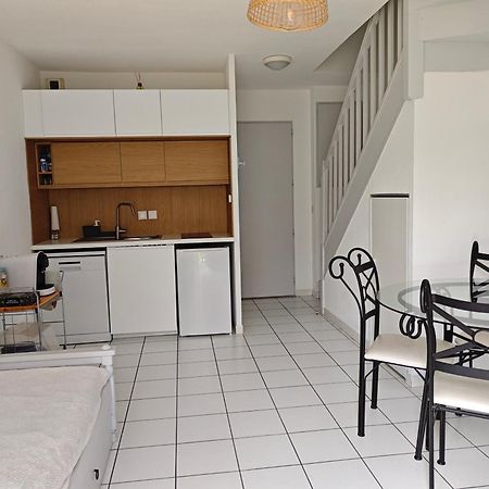 La Provencale Apartment Saint-Saturnin-les-Avignon Exterior photo